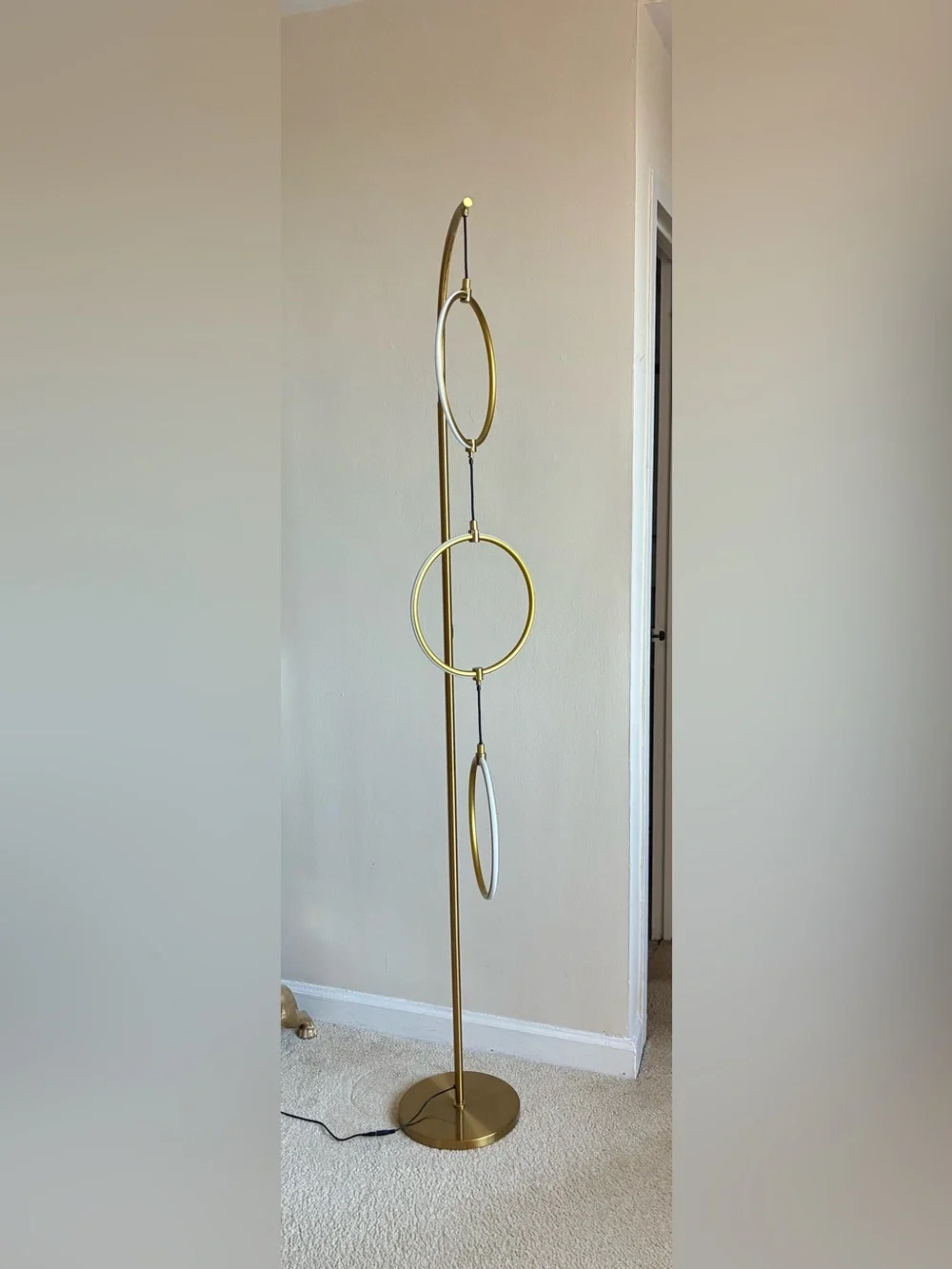Gold Ring Hanging Lamp